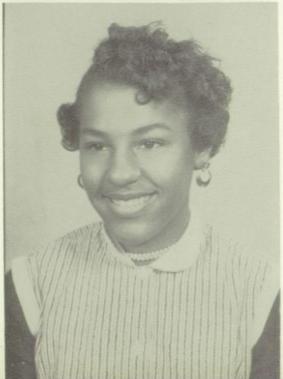 Betty Thomas' Classmates profile album