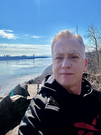 View of GW bridge from Pallisades Pkwy 