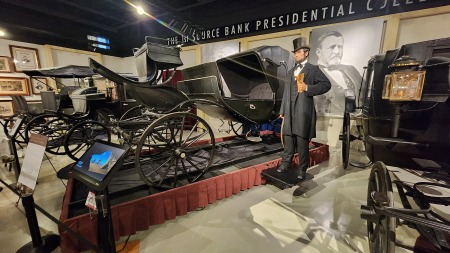 President Abraham Lincoln 's actual carriage