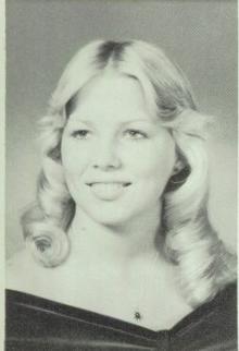 Amy Craig's Classmates profile album