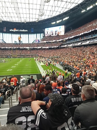 Me repping at the GAME in Vegas 🦾☠️🏈🖤