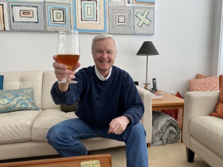 Cheers! 2020 Toast to you. Seattle.