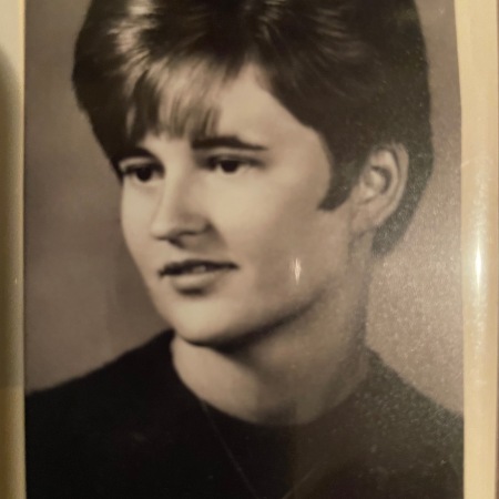 Kathy Lewis' Classmates profile album