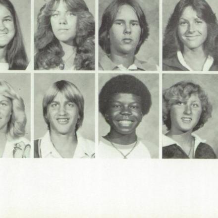 Carolyn Borden's Classmates profile album