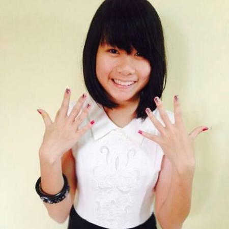 Huiling Aw's Classmates® Profile Photo
