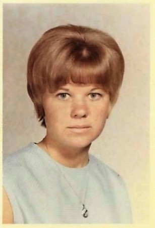 Linda Soule's Classmates profile album