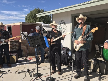 Jamming with friends in Yuma