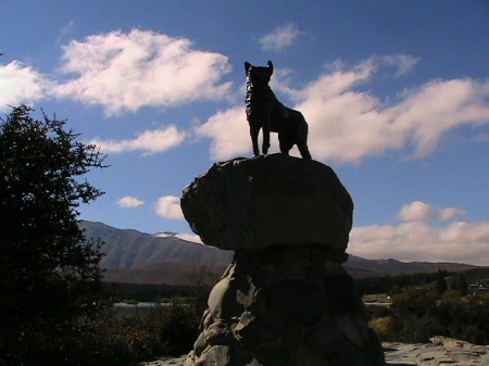 the Shepherd Dog Monument