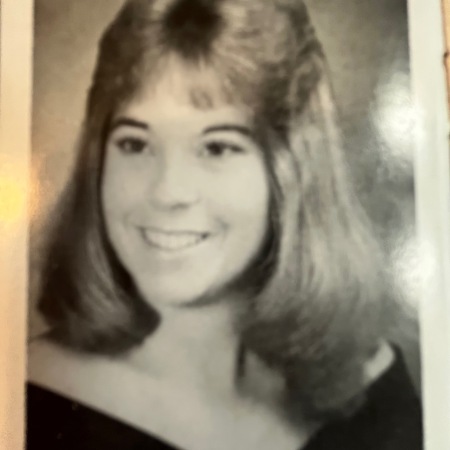 Julie Irwin's Classmates® Profile Photo