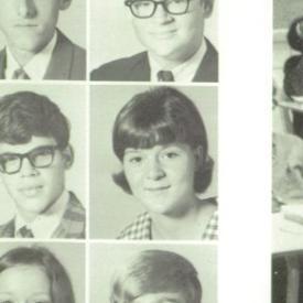 Pam McKnight's Classmates profile album