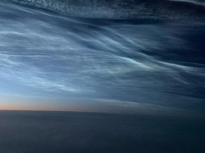 Noctilucent clouds over the Atlantic