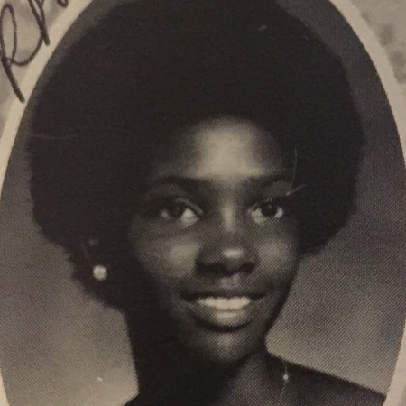 Rhonda Williams' Classmates profile album