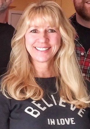 Debbie Stoddard's Classmates® Profile Photo