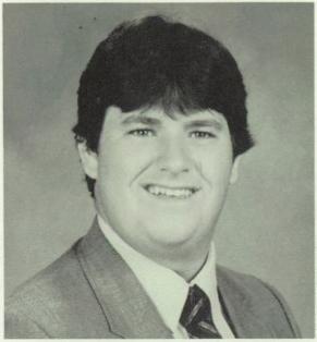 Robert Flowers' Classmates profile album