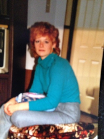 Lori Ohmenzetter's Classmates profile album