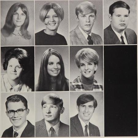 Donna Moyers' Classmates profile album