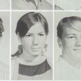 Robin Parks' Classmates profile album