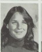 Suzanne Williams' Classmates profile album