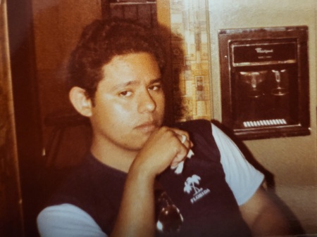 Gary Esquivel's Classmates profile album