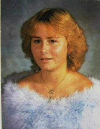 Dawn Broadus' Classmates profile album