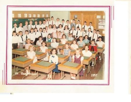 Donald Lewis' Classmates profile album
