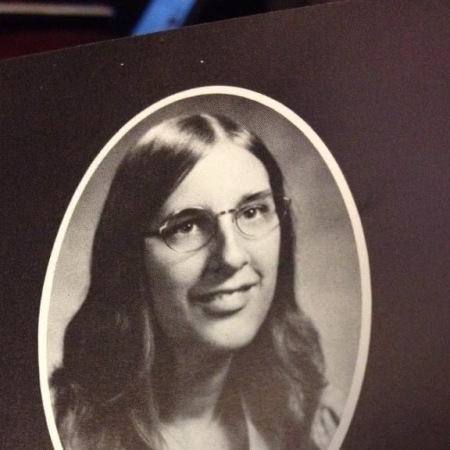 Linda Fenlon's Classmates profile album