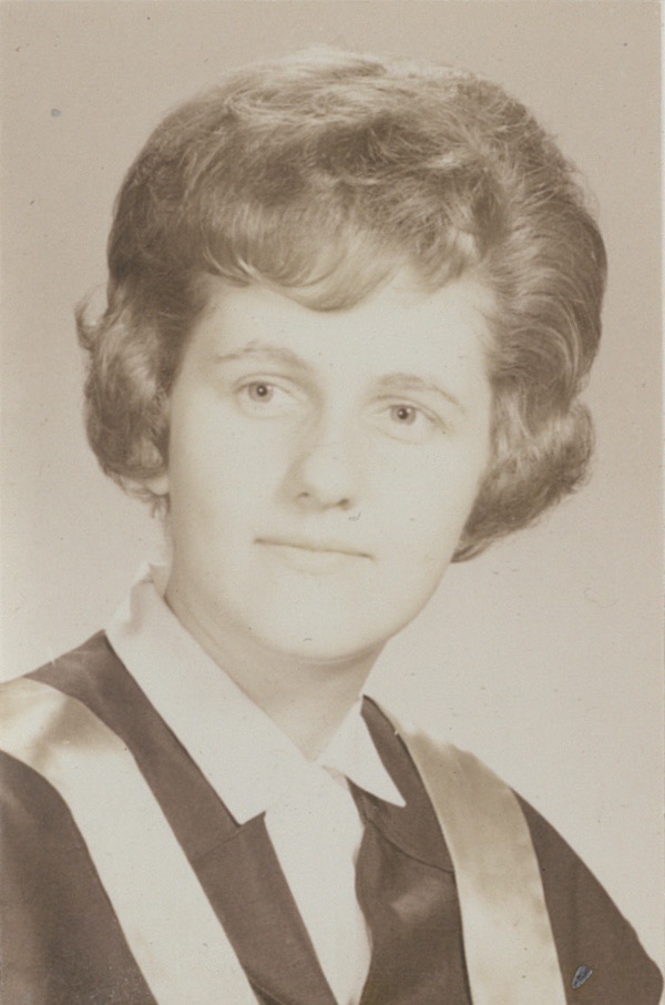 Lyn Rhode-Neuman's Classmates profile album