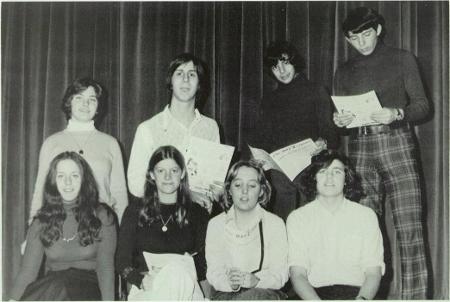 Sue Hawes' Classmates profile album