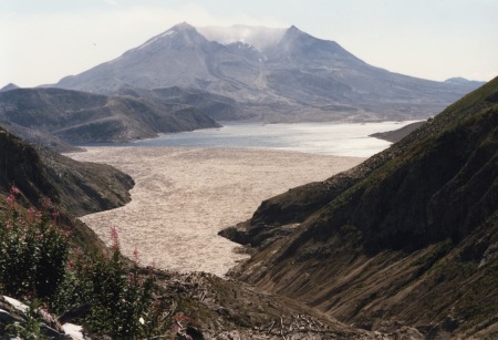 St. Helens 9 years after the eruption