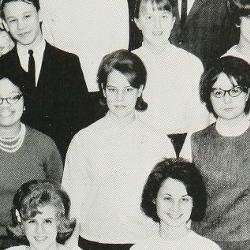 Vickie Kellogg's Classmates profile album
