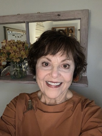 Lynn Grossman-getoff's Classmates® Profile Photo