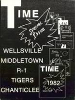 1982 Wellsville Middletown R-1 Yearbook from Wellsville, Missouri cover image